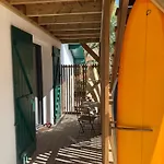 Brume Surf House ベッド・アンド・ブレックファスト メサンジュ