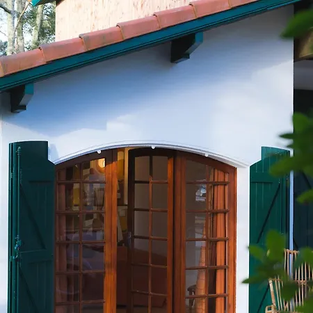 Brume Surf House Panzió *