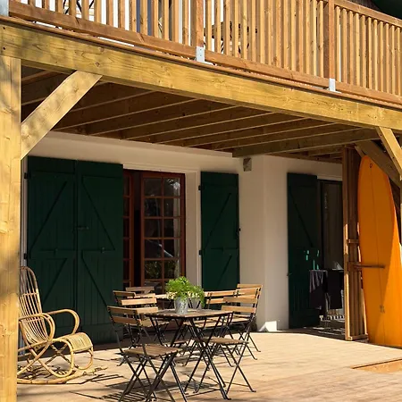 住宿加早餐酒店 Brume Surf House 3*