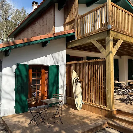 Brume Surf House