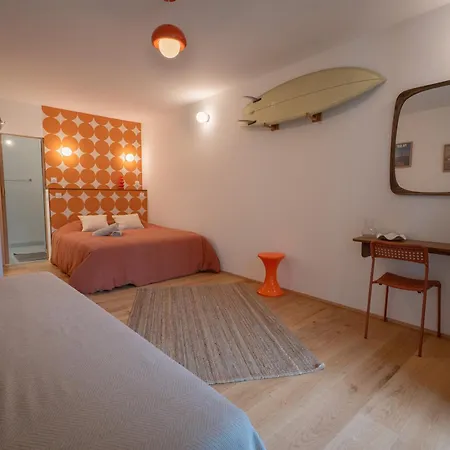 Brume Surf House ميسانج