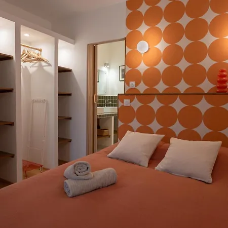 Brume Surf House فندق مبيت وإفطار 3*