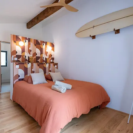 Brume Surf House 3* ميسانج
