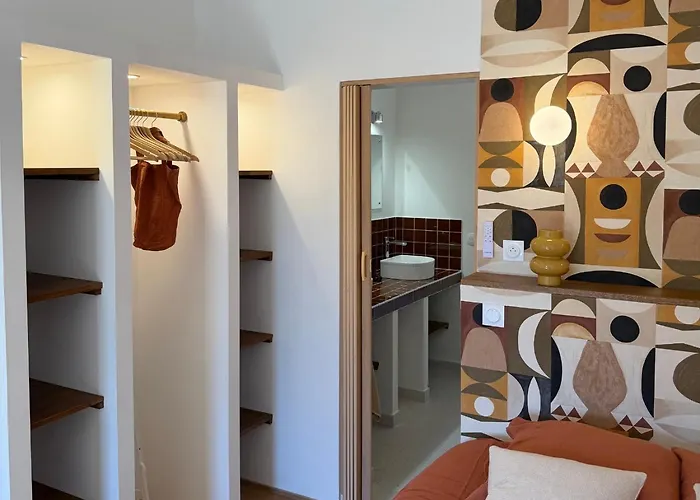 Brume Surf House 3*